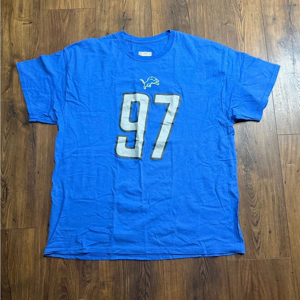 NFL Team Apparel Men's Aidan Hutchinson #97 Detroit Lions T-Shirt Size XL